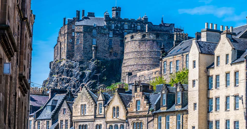 Edinburgh Castle and Grassmarket on a sunny day.