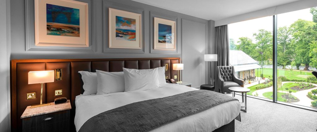 A bedroom in Ness Walk hotel