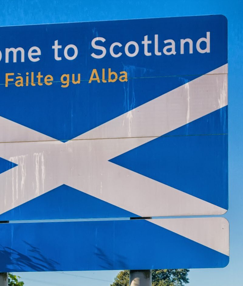 welcome to scotland sign